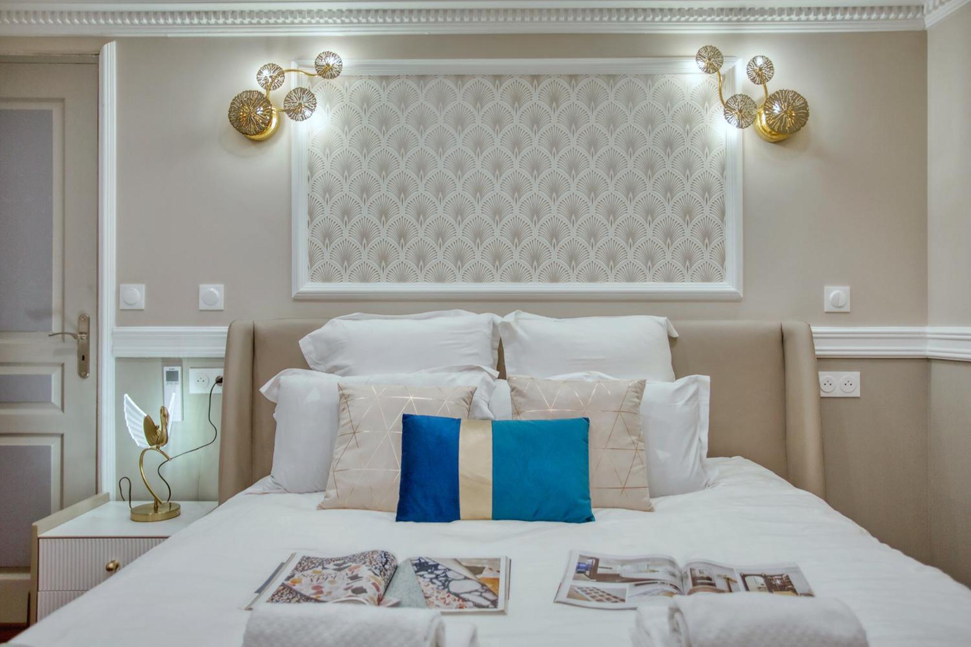 Elegant Triplex In Paris - Ideal For 10 - Aircon Esterno foto