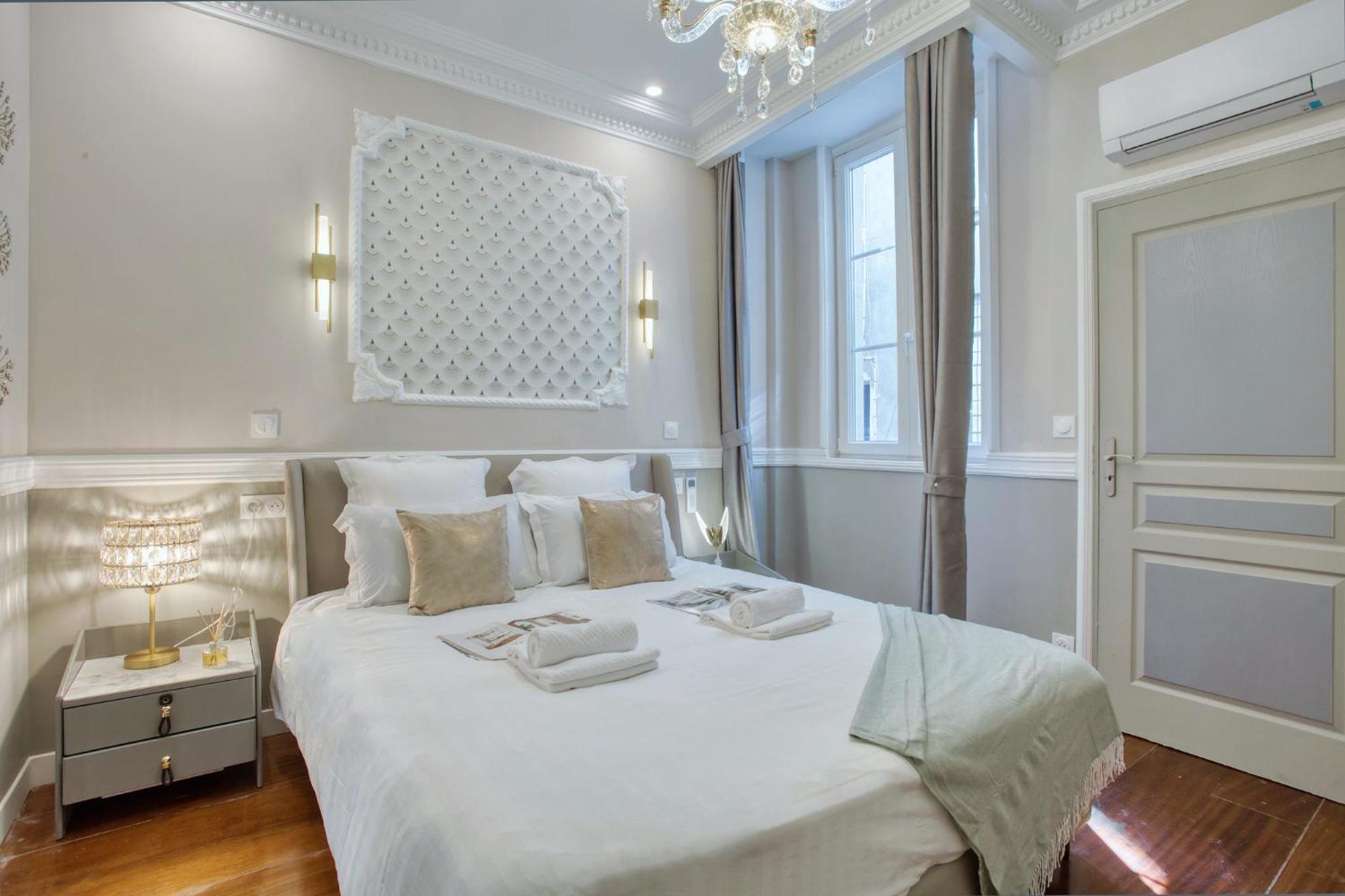 Elegant Triplex In Paris - Ideal For 10 - Aircon Esterno foto