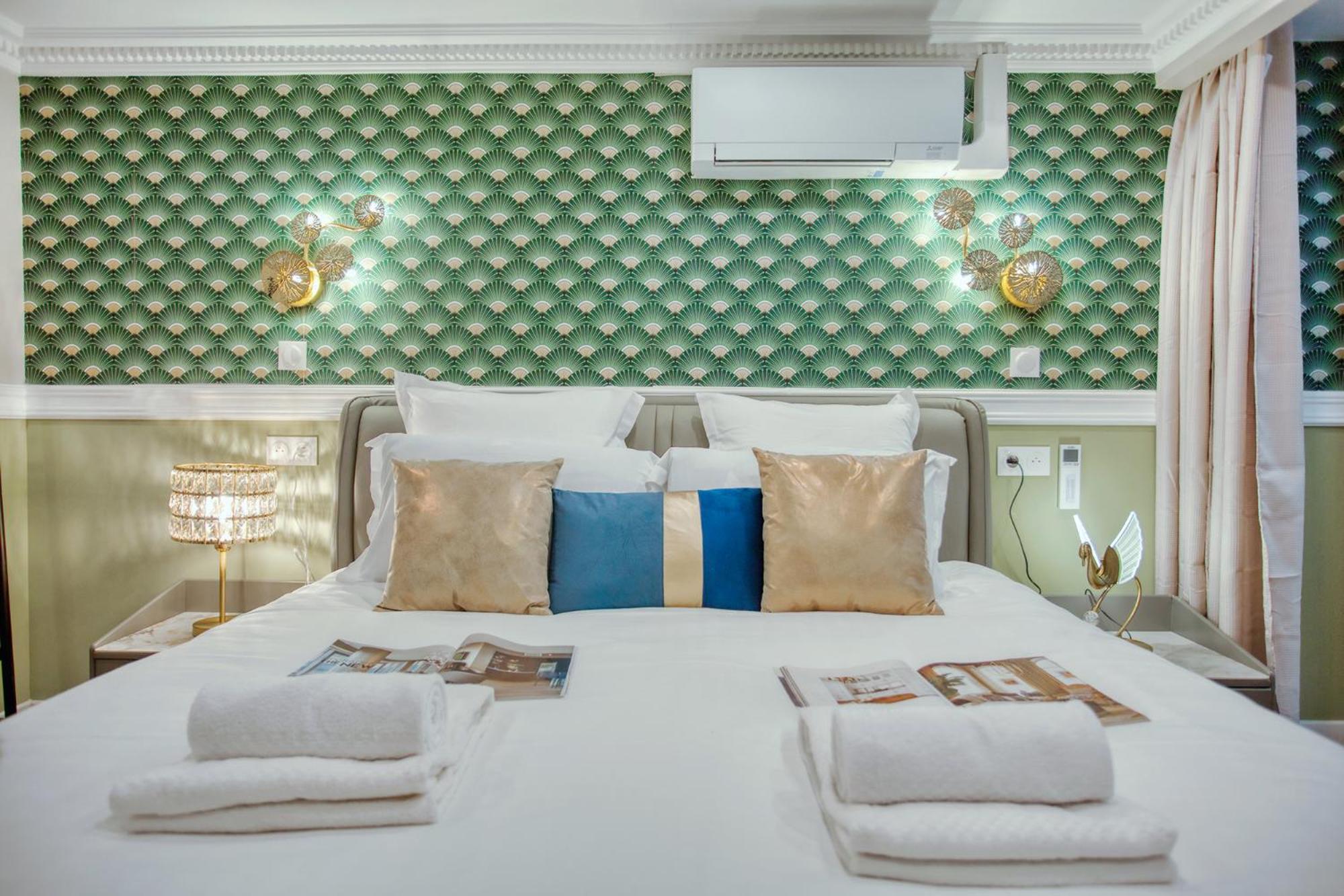 Elegant Triplex In Paris - Ideal For 10 - Aircon Esterno foto